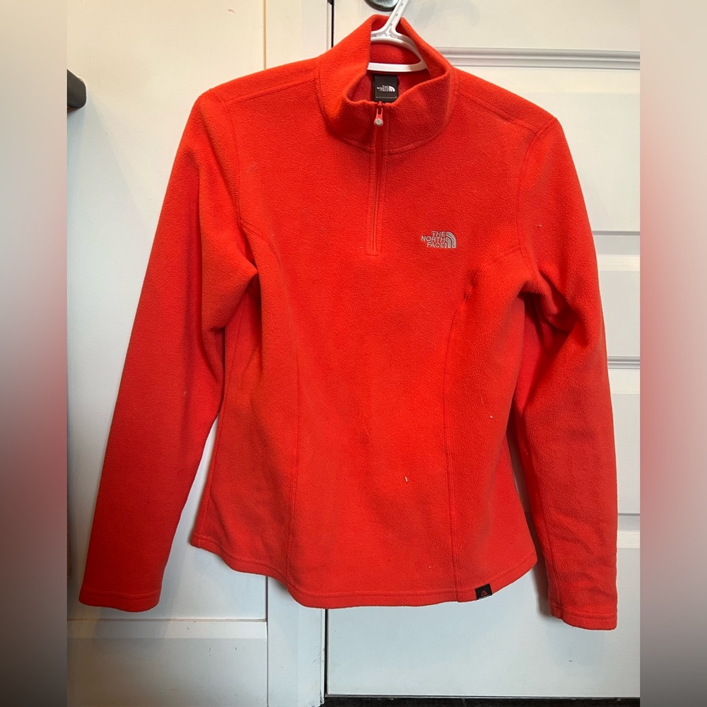 The north face 1/2 zip sweater